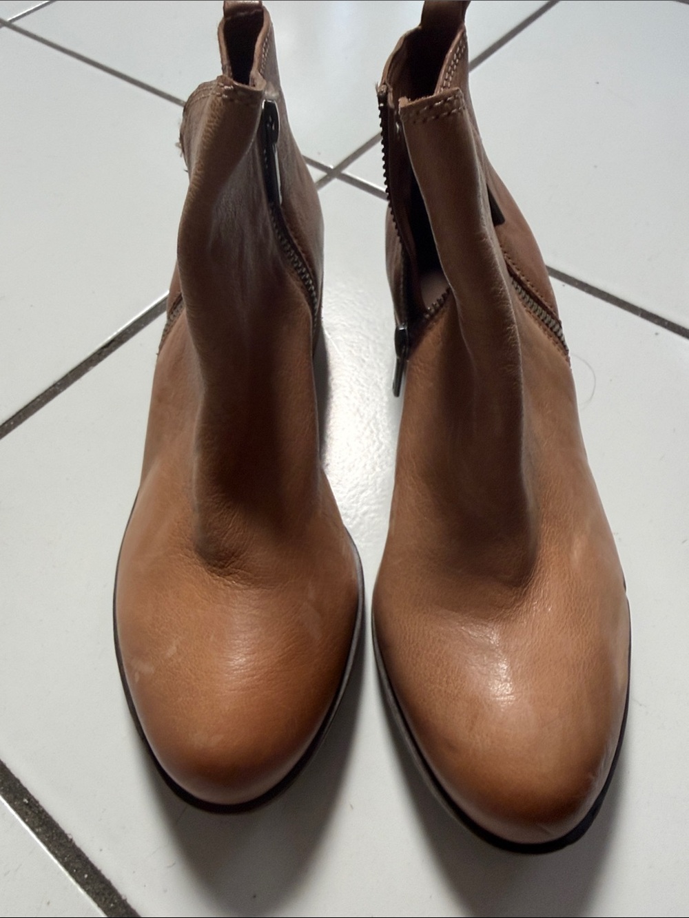 Women’s Tan Leather Ankle Boots with Side Zipper